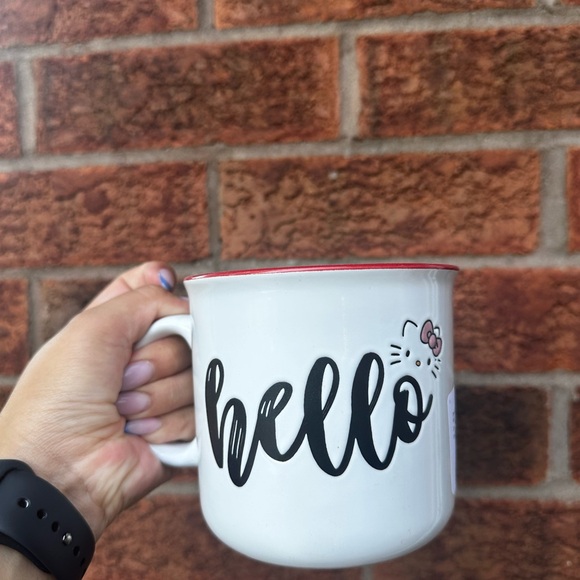 Hello Kitty Mug - Picture 2 of 2